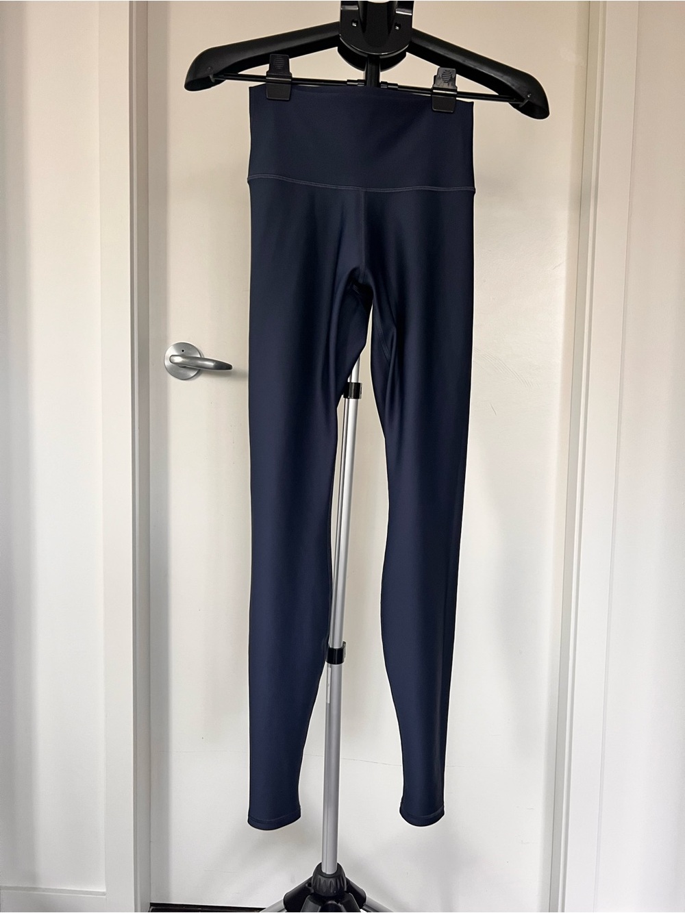 ALO Yoga Navy Performance Leggings